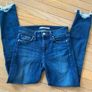 EUC Joe’s Jeans Skinny ankle frayed hem jeans